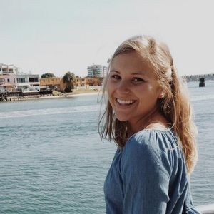 Meet your Posher, Jillian